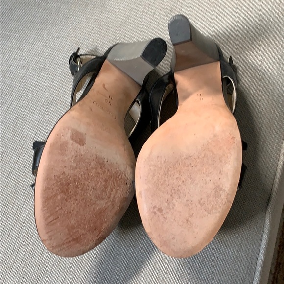 Coach black leather heels size 8.5 - Picture 5 of 6